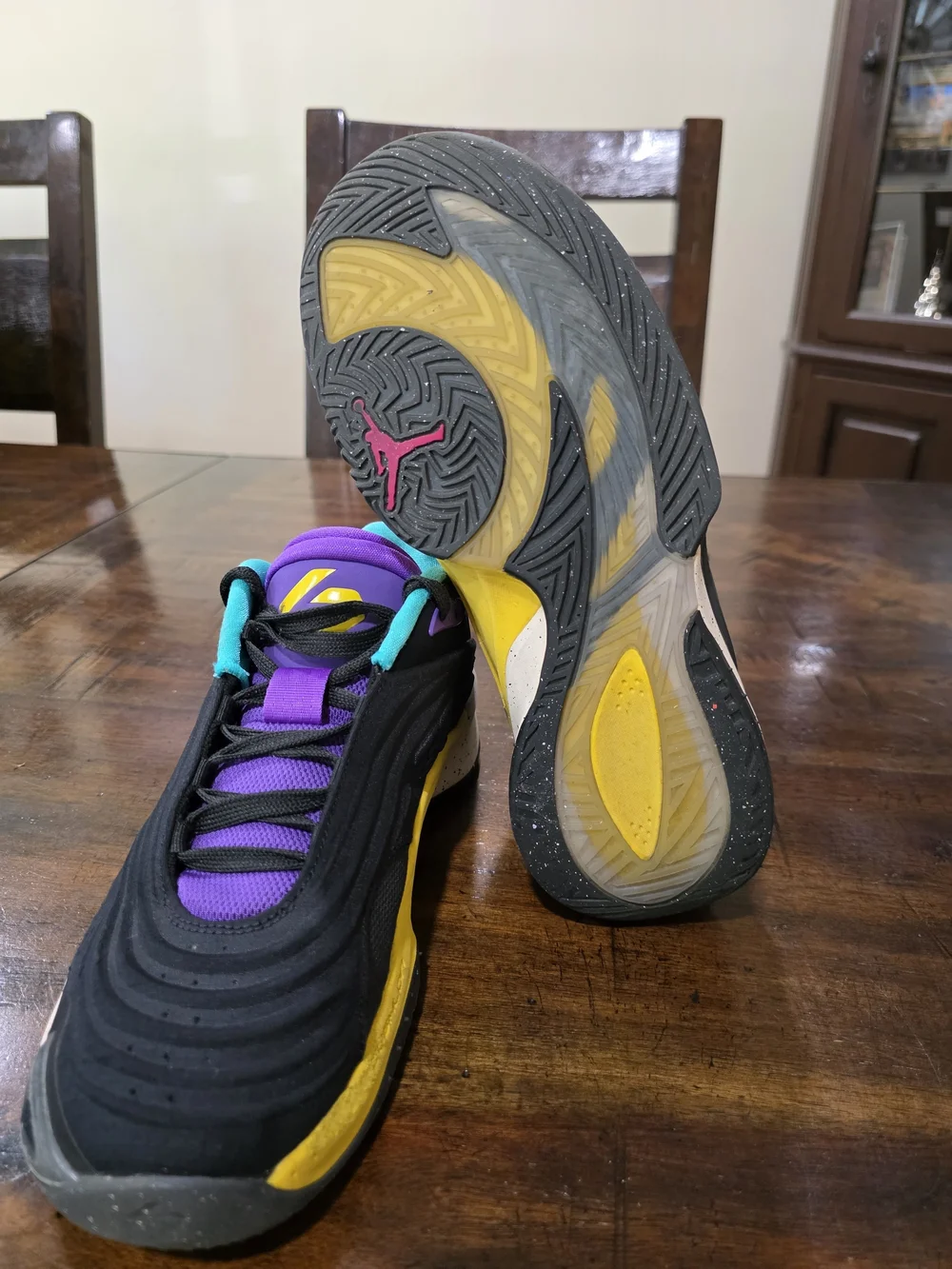Jordan Luka 3 'Imaginarium' (Black/Hyper Jade/Pink Prime, SKUFQ1284-002 / FQ1285